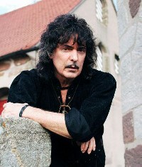 Candice Night в интервю за Deep Purple & Ritchie Blackmore Candice Night в интервю за Deep Purple & Ritchie Blackmore