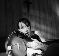Marilyn Manson: God`s Gonna Cut You Down