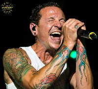 Chester Bennington: от Grey Daze пускат документална лена Chester Bennington: от Grey Daze пускат документална лена