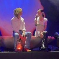 Beck се присъедини към бандата на Michelle Zauner Beck се присъедини към бандата на Michelle Zauner
