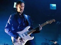 Radiohead: Ed O`Brien говори за себе си и за Thom Yorke
