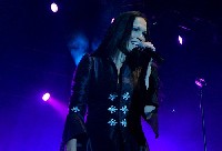 Tarja Turunen спази обещанието си...
