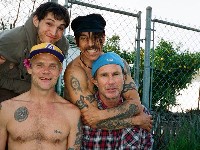 Josh Klinghoffer: Red Hot Chili Peppers са готови с доста нов материал